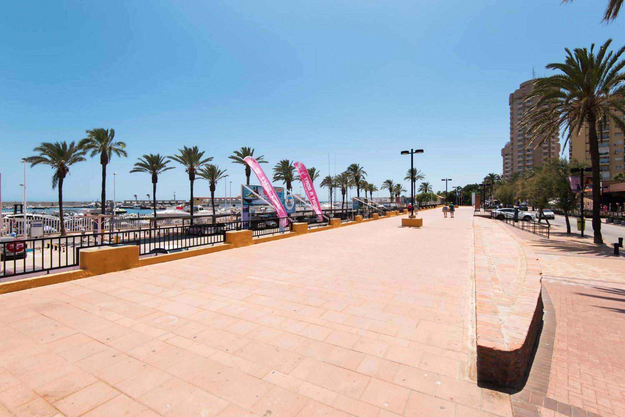 Palm True Towers 1, Marina Beach Apartment Fuengirola Esterno foto