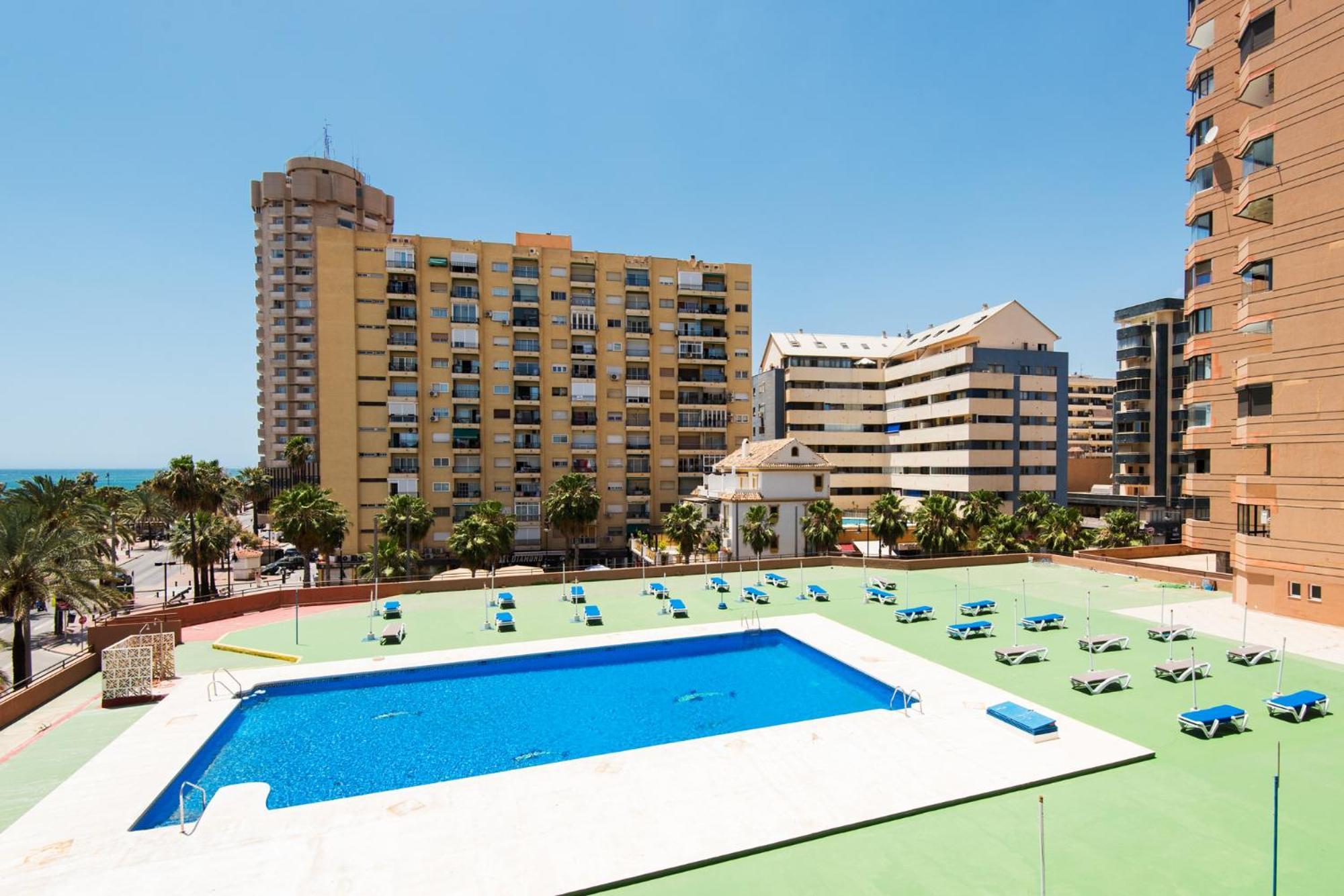 Palm True Towers 1, Marina Beach Apartment Fuengirola Esterno foto